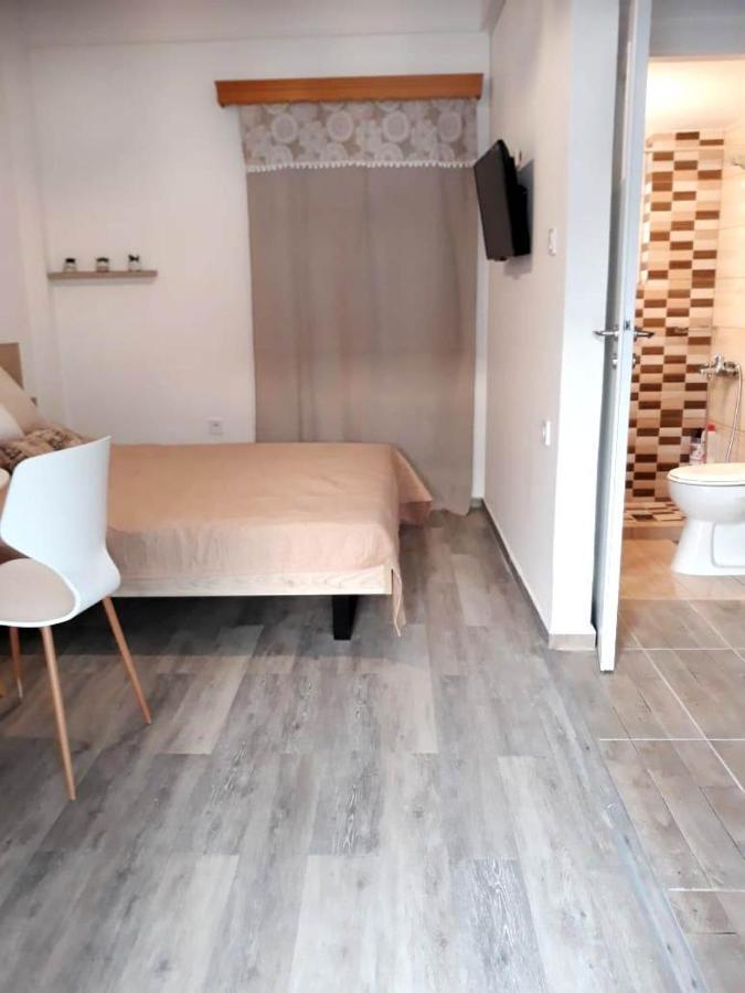 Fully Renovated Small & Cosy Studio Афины Экстерьер фото